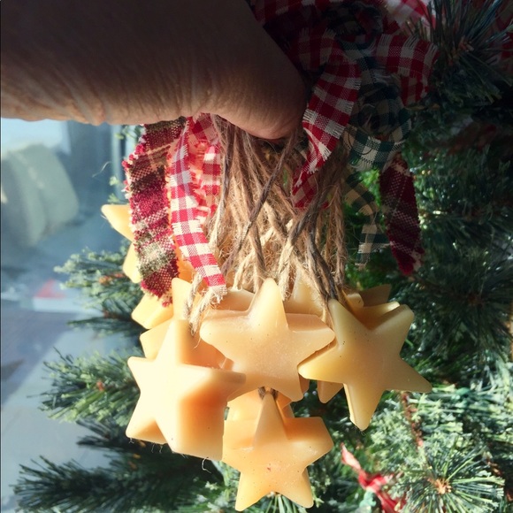 18 beeswax star ornaments - Picture 2 of 5